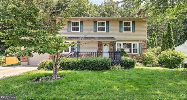 Building Photo - 13 Sturbridge Dr Rental