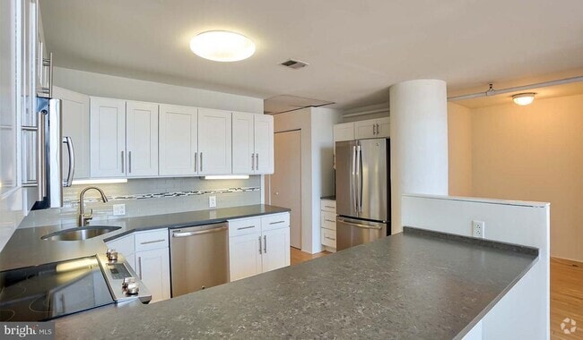 Building Photo - 2300 Walnut St Unit 0B-403 Rental