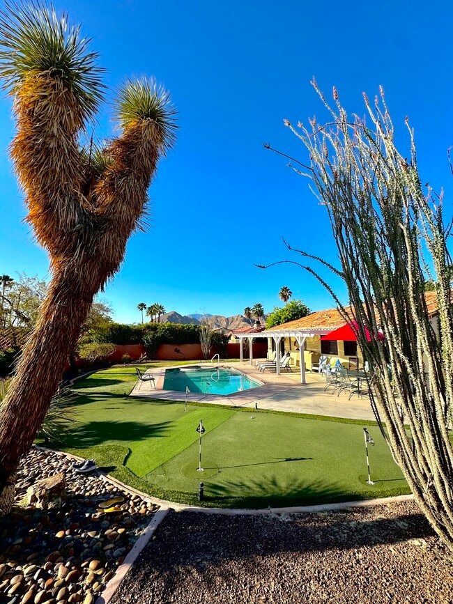 43622 Warner Trail