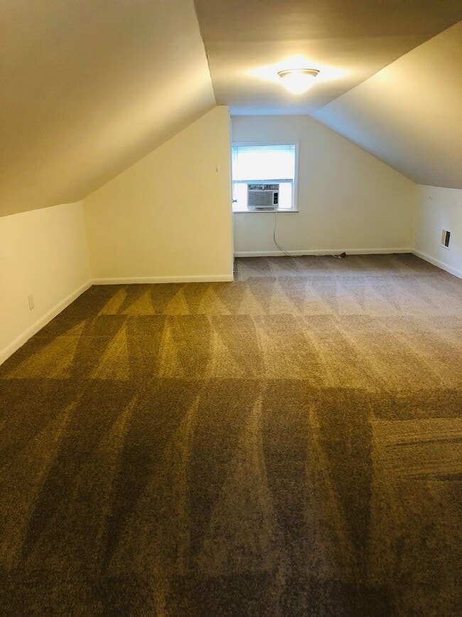 Adorable 3 bdrm/1.5 bath Home on a Corner ... - Adorable 3 bdrm/1.5 bath Home on a Corner ...