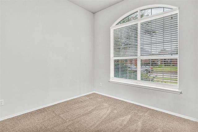 Photo - 3704 Kimble Dr