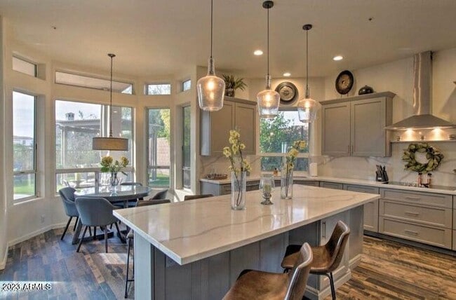 Building Photo - 18728 N 95th St