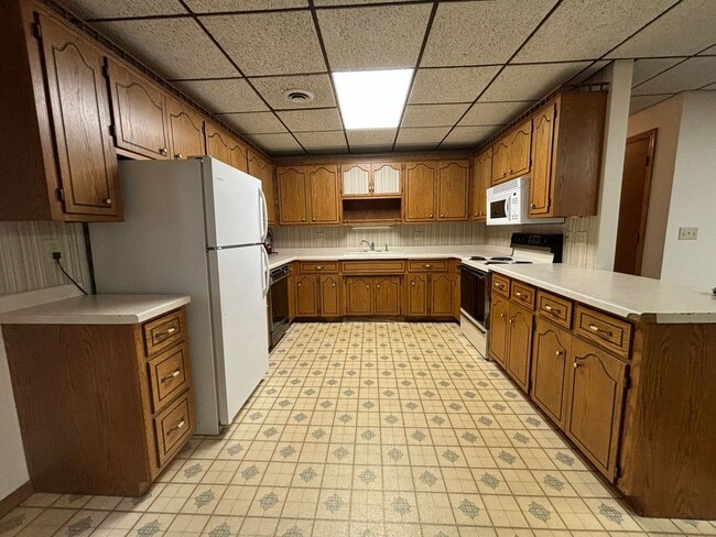 Photo - 31 W Minnesota St Unit Apt #1