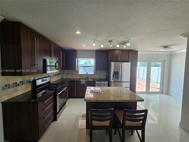 Photo - 9110 NW 24th Pl