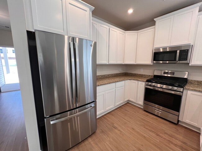 Photo - 6357 Whirlaway Rd