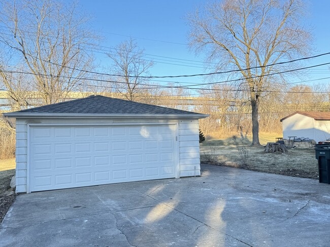 10202 W Bungalow Pkwy