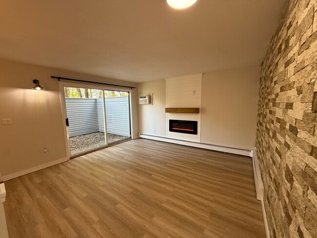 Photo - 1 Sundance Dr Unit 1