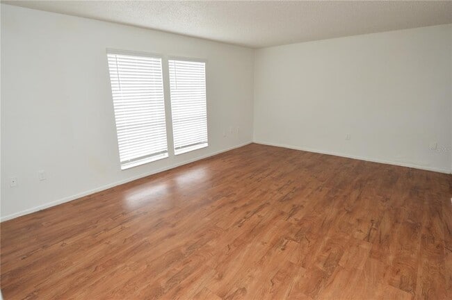 Photo - 8425 Cerro Cir Unit 163