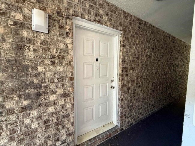 Photo - 407 76th Ave N