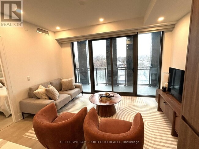 Photo - 1 Hillsdale Ave W Unit 509