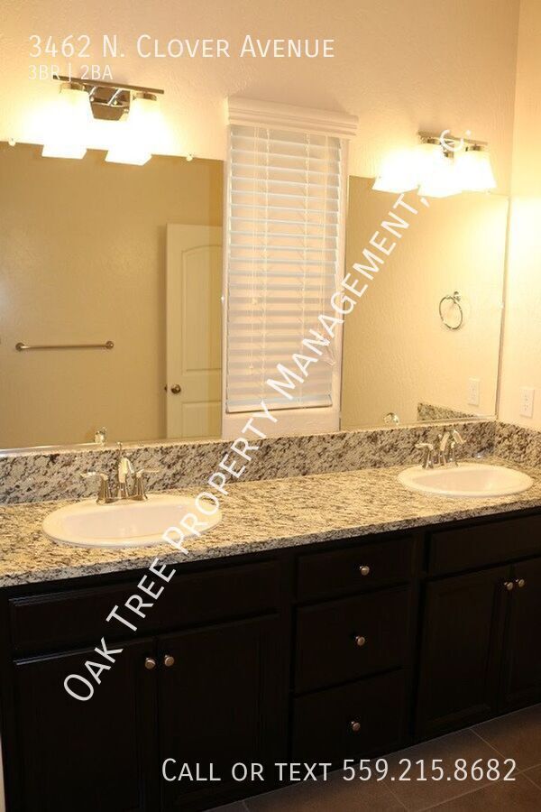 Photo - 3462 N Clover Ave