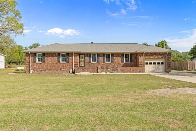 Building Photo - 315 Holland Hill Dr