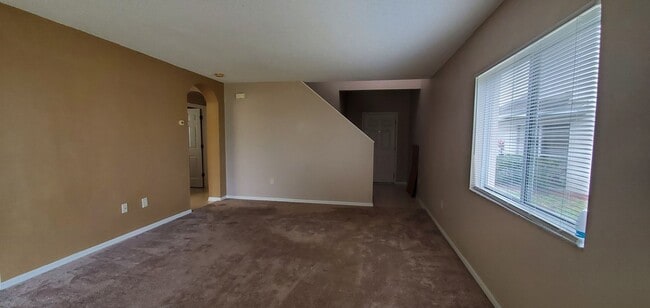 Photo - Beautiful 3-Bedroom, 2.5-Bathroomn Home in Riverview