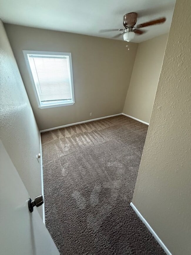 Photo - Townhome in Victoria