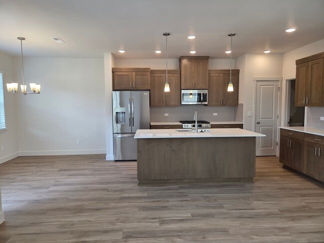 Photo - Brand New 3 Bedroom 2 1/2 bath Townhouse