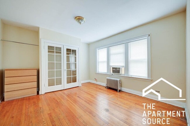 Photo - 4409 N Kenneth Ave Unit 4409 North Kenneth Ave