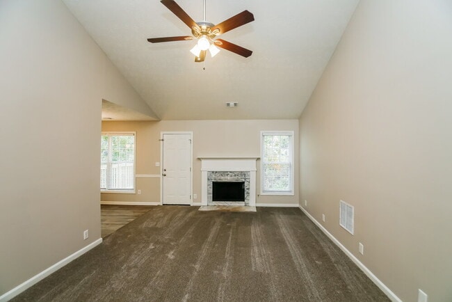 Photo - 341 Oak Vista Ct