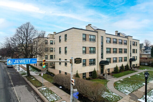 Building Photo - Parkside Place Apartments