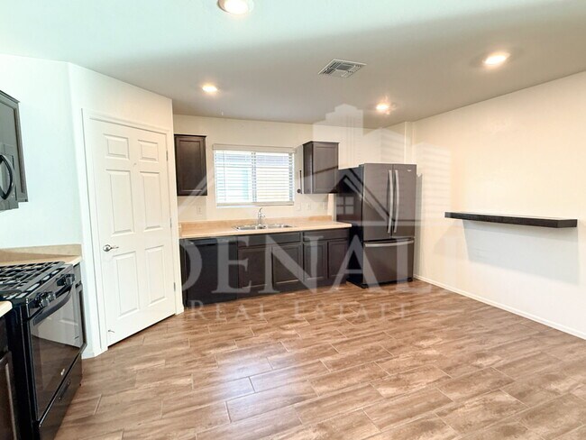 Photo - 12253 N Sutter Dr