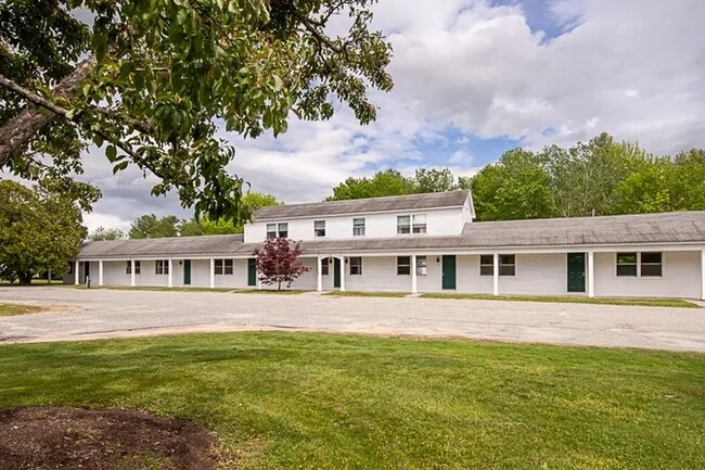 The Fairway - The Fairway Apartments