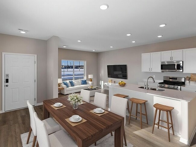 Photo - 7879 Ramsey Parkway NW