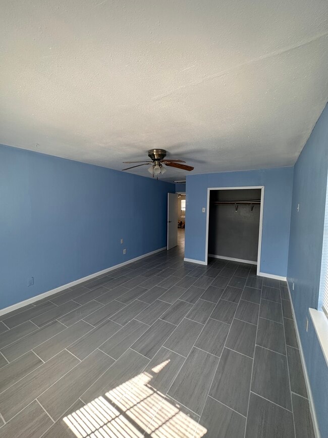 Room #1 - 343 Village Dr Unit 2