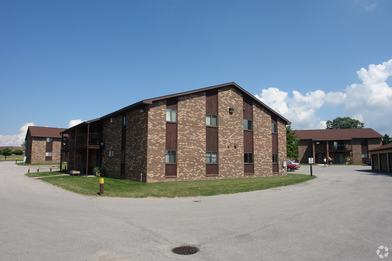 Photo - 1097-1101 Anderson Dr Apartments