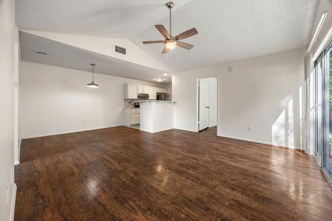 Photo - 8204 West Gate Blvd