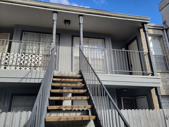 Photo - 6606 De Moss Dr Unit 604