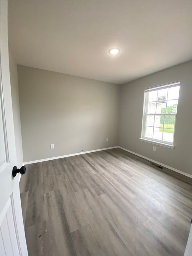 Photo - 406 E Wright St