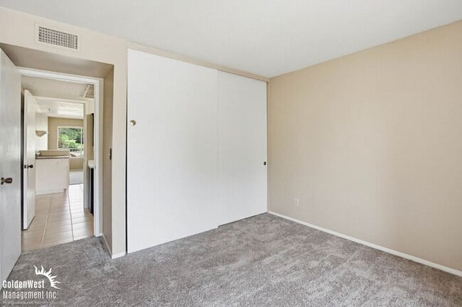 Photo - Charming 1Bdm 1Ba Condo with Scenic Golf Course Views at Mountain Meadow!