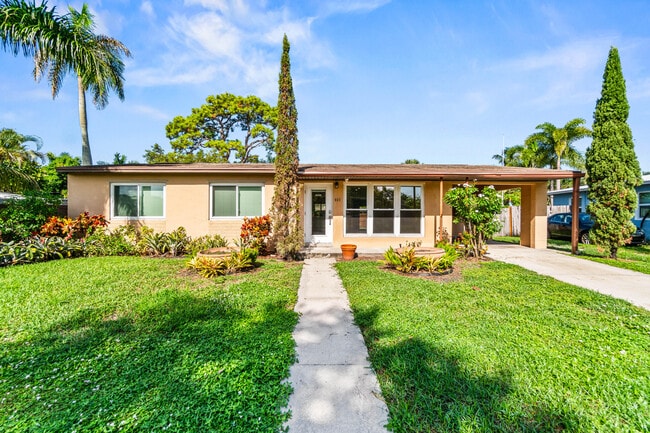 Building Photo - 907 Wright Dr Rental