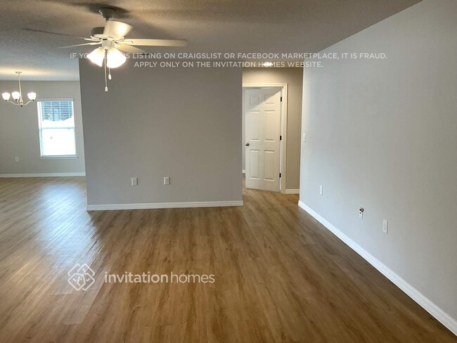 Photo - 2039 Harbell Ave SW