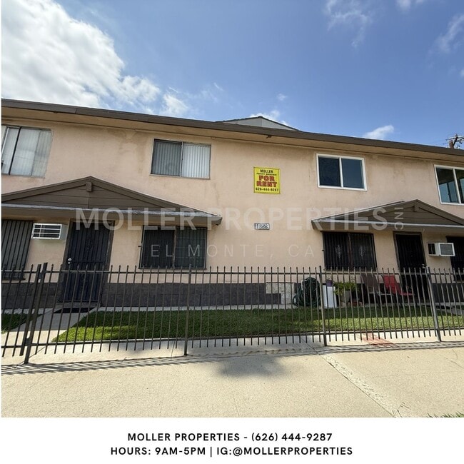 Building Photo - 11229 Brockway St Unit bro03