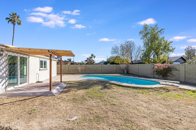 Photo - 5929 W Nancy Rd