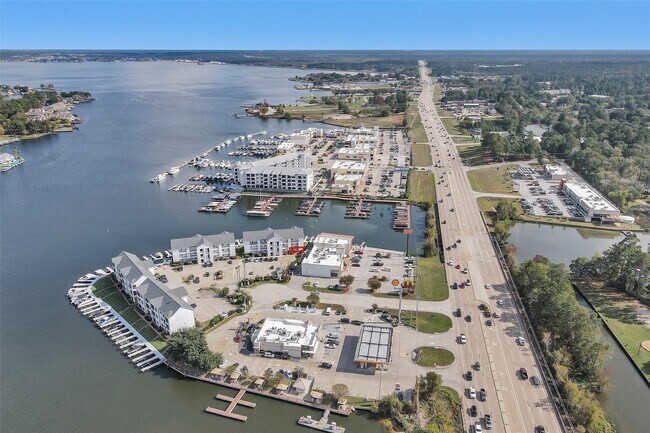 Photo - 168 Lake Point Blvd