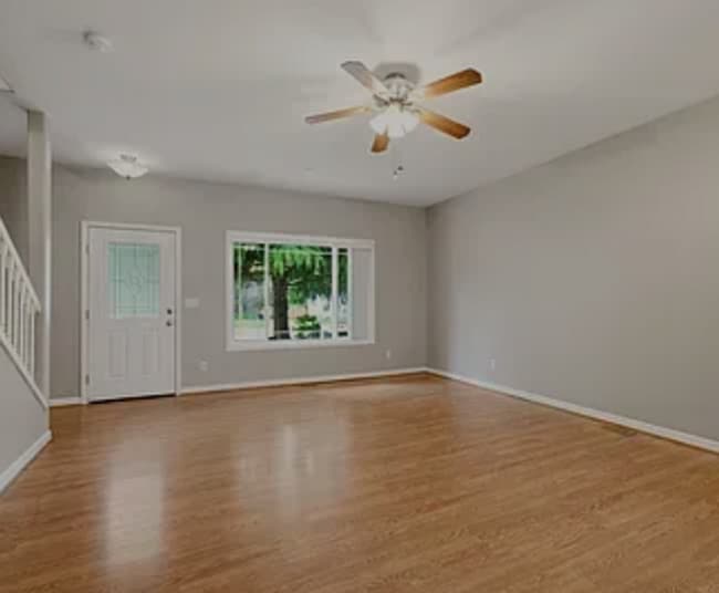 Photo - Camas 4 Bedroom Home with Central AC, Fireplace & Fenced Yard Near Downtown!