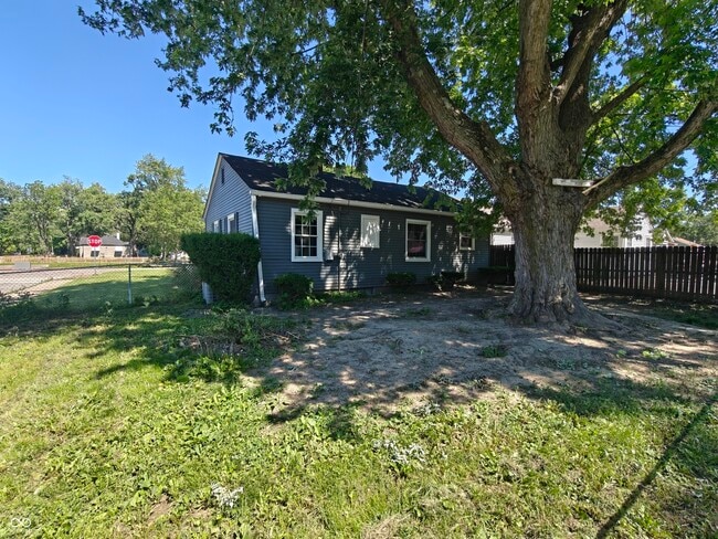 Photo - 1942 N Emerson Ave