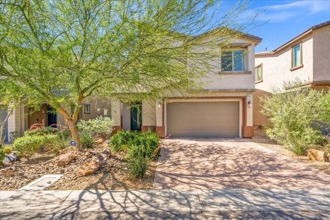 Photo - Modern Gated 3 Bedroom Retreat with Loft & Entertainer’s Backyard