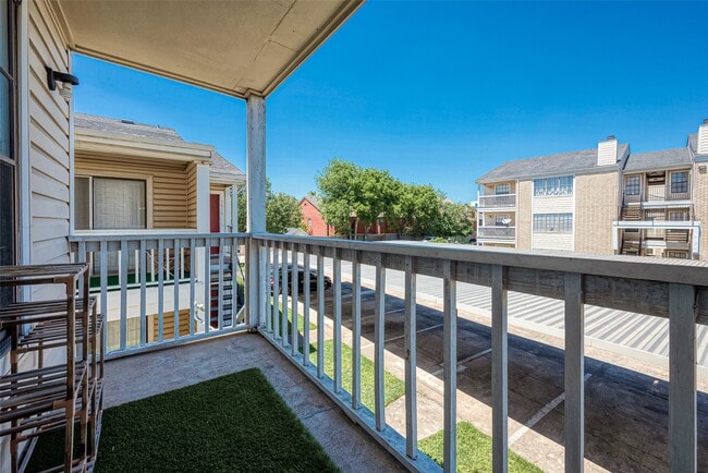 Photo - 2750 Holly Hall St Unidad 1707