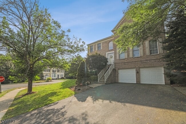 Photo - 2 Bedford Dr