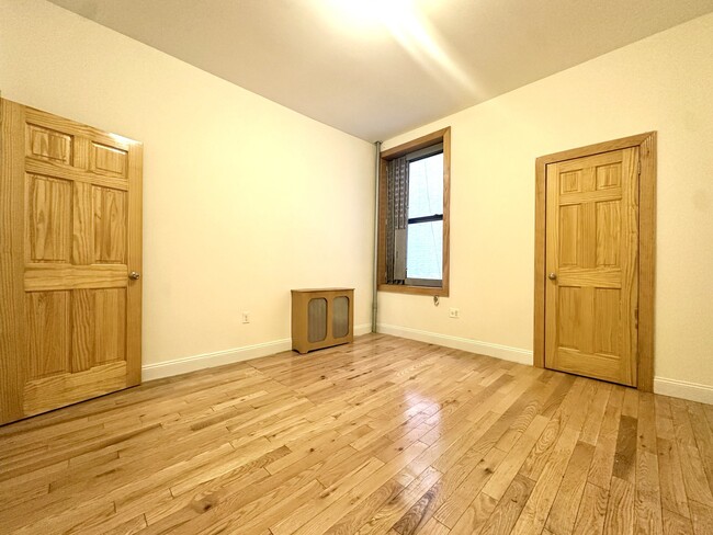 Photo - 280 Fort Washington Ave Unit 4