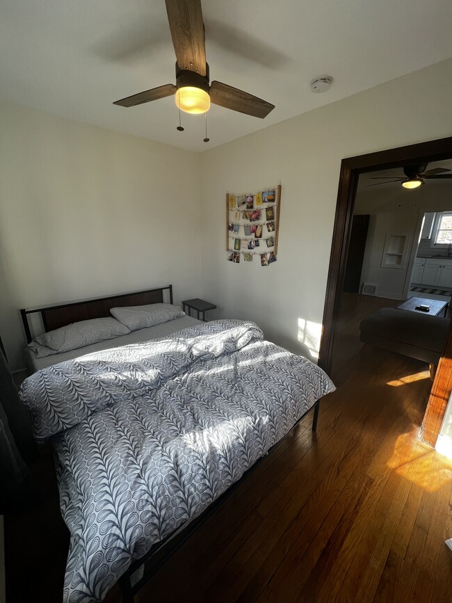 Photo - 115 E Cedar Ave Unidad 1