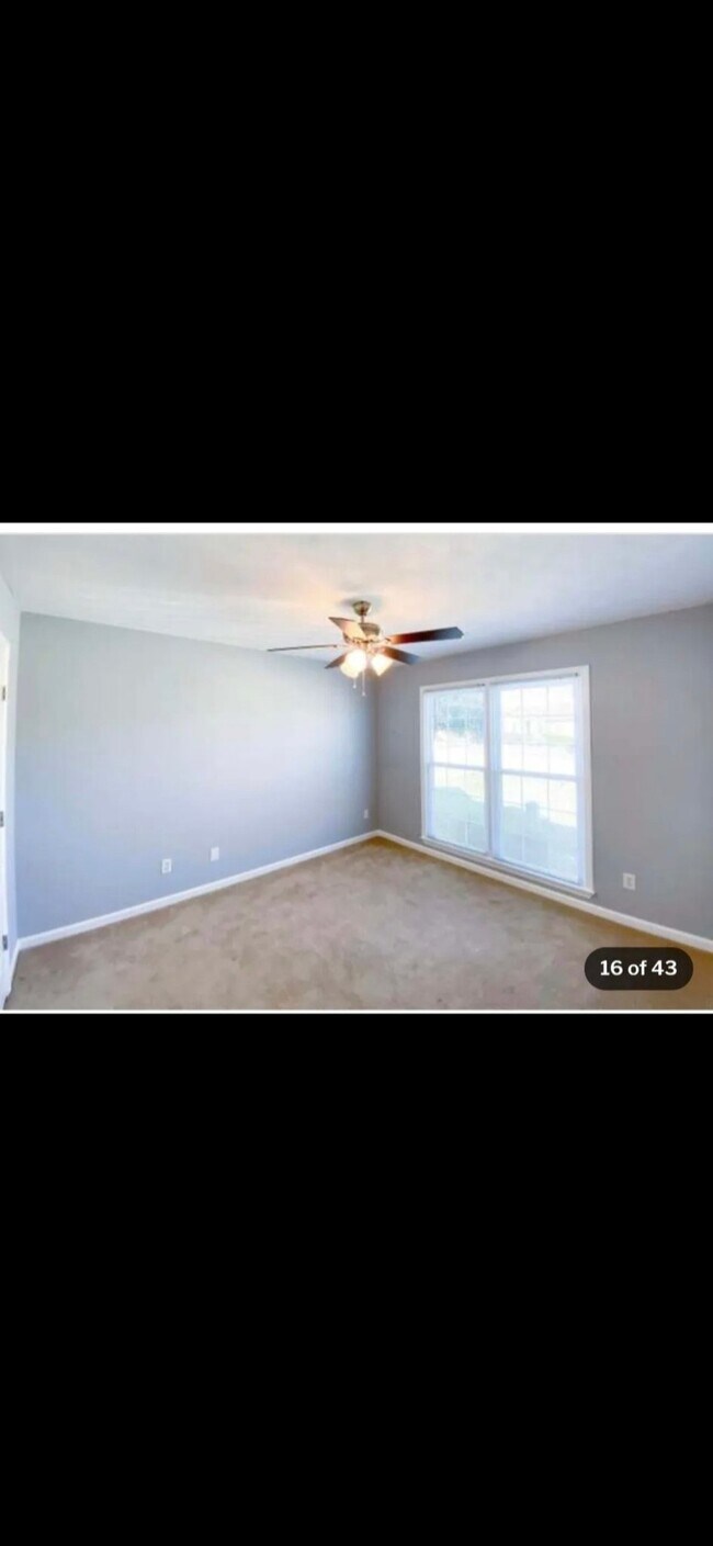 Photo - 507 Springview St SW