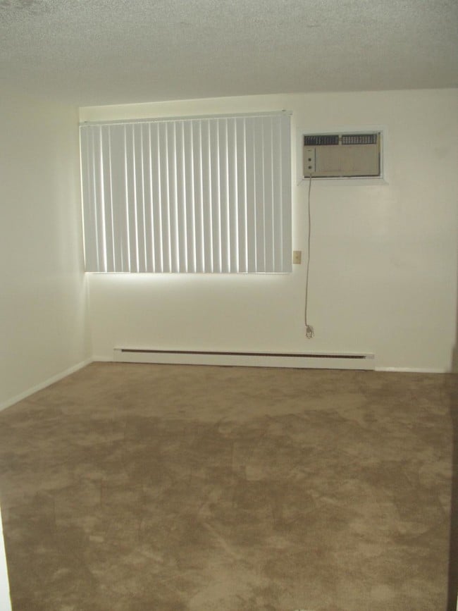 Photo - Butterfield Trails Apartments