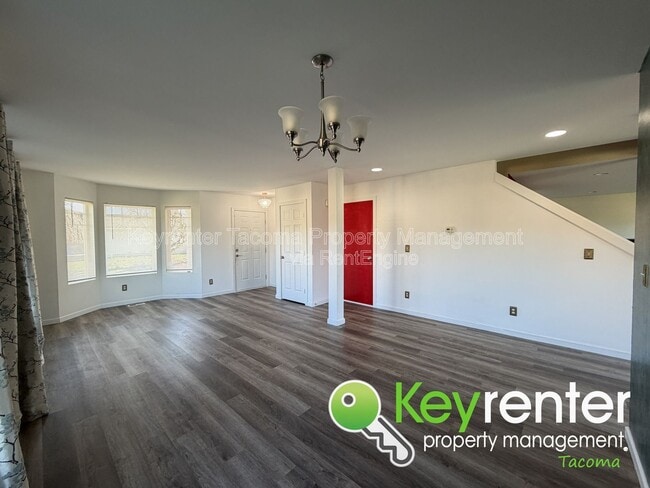 Photo - 403 Rudnick Ct NW