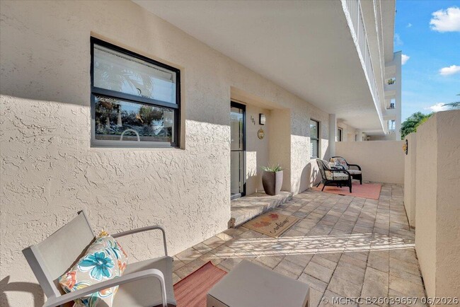 Photo - 300 N Hwy A1A Unit 101h