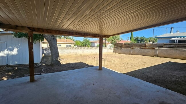 Photo - 3 Bed 2 Bath