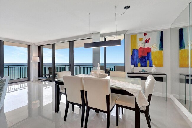 Building Photo - 5460 N Ocean Dr Unit 7A Rental