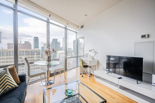 Photo - 85 Grenville St Unit ID1345801P